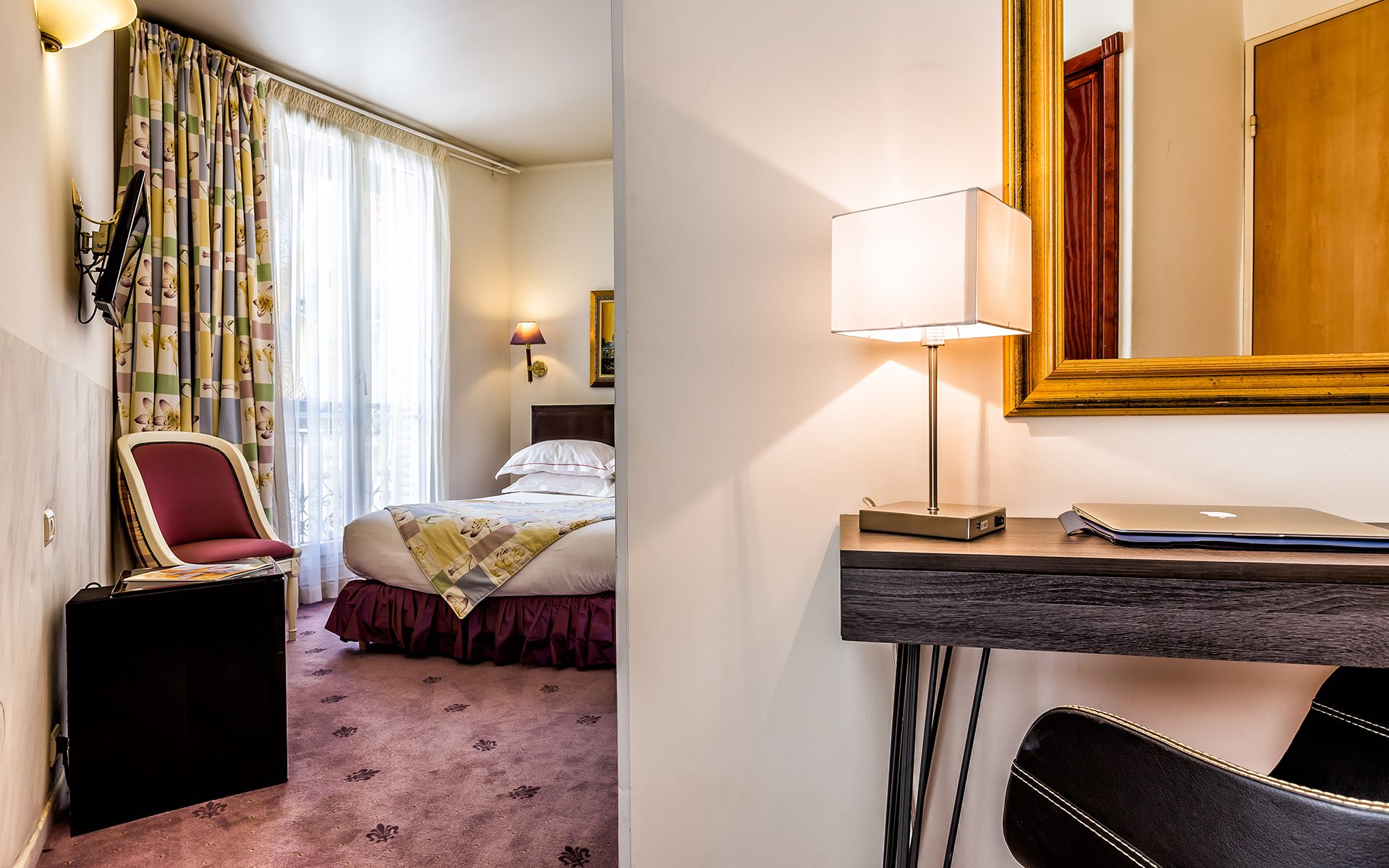 Hotel-Regence_Chambre204-Doubleousingle-5654-HDR-min
